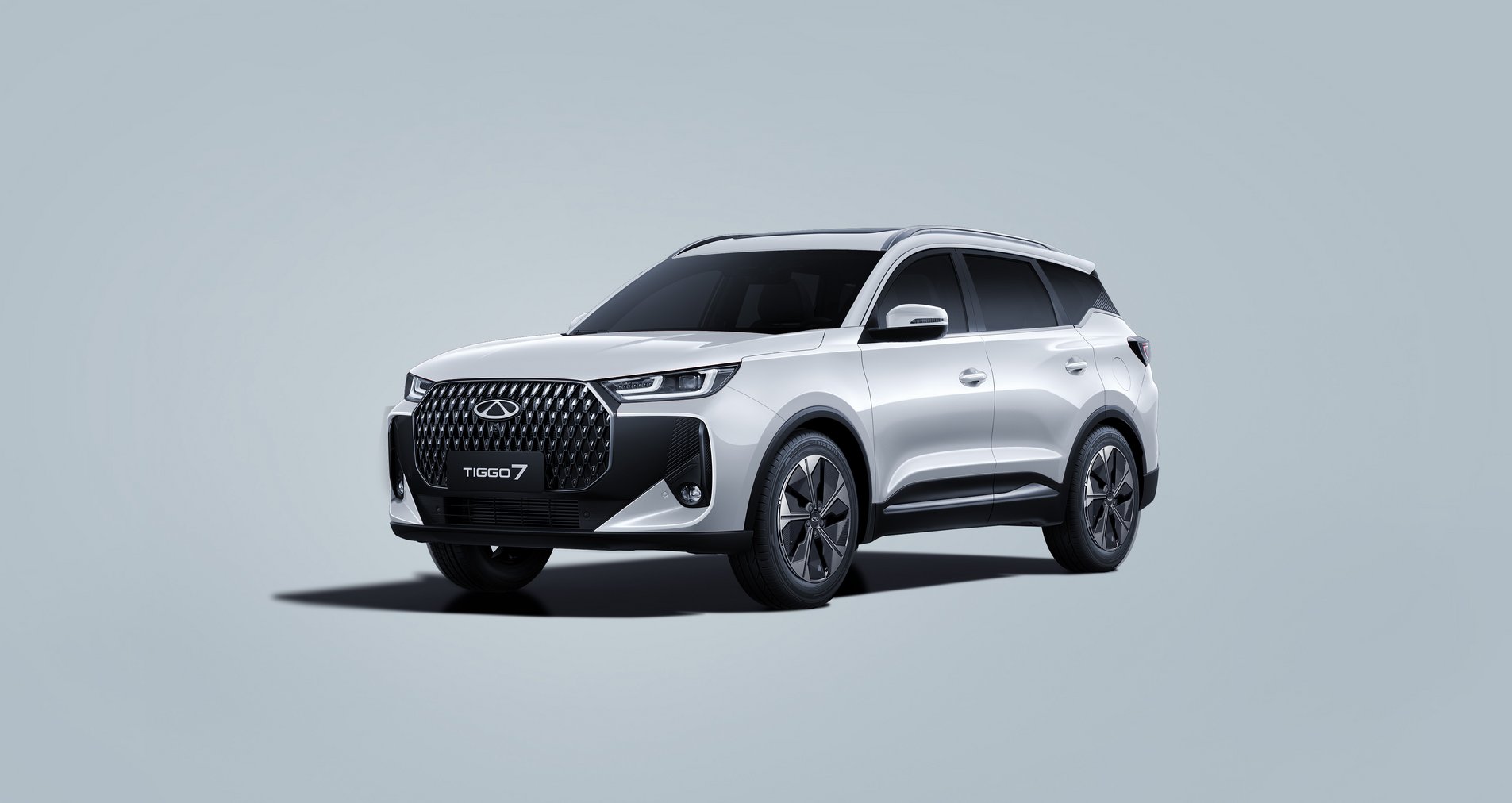 CHERY Tiggo 7 bočný pohľad